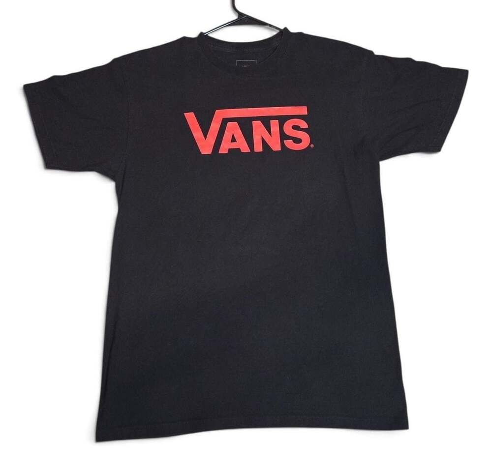 Vans Classic Fit T-Shirt Size Medium Black Red Logo Graphic